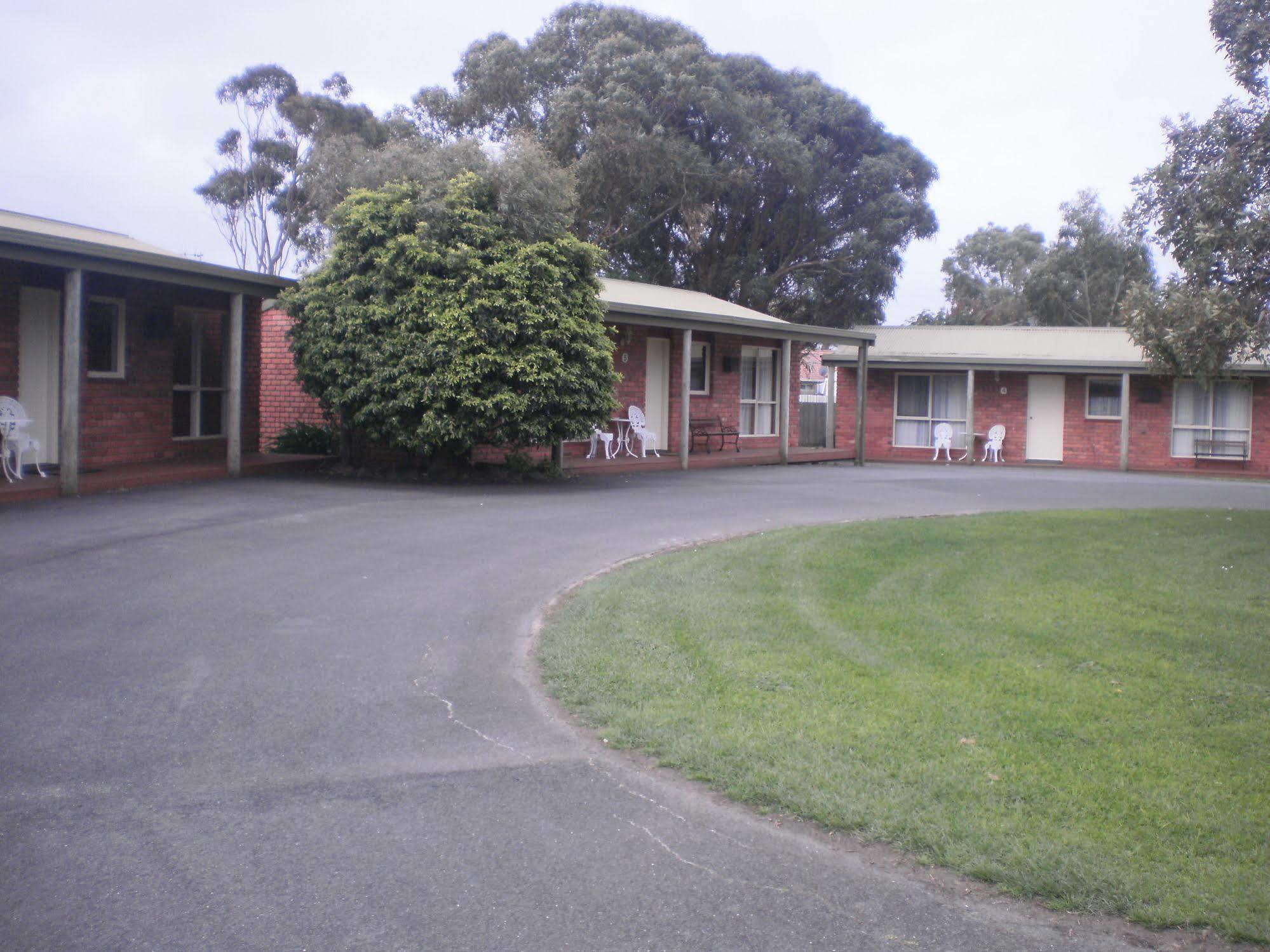 Best Western Colonial Village Motel Warrnambool Exteriör bild